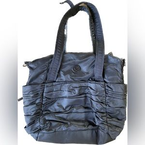 Lulu lemon tote bag